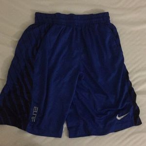 Men’s Nike Elite basketball shorts